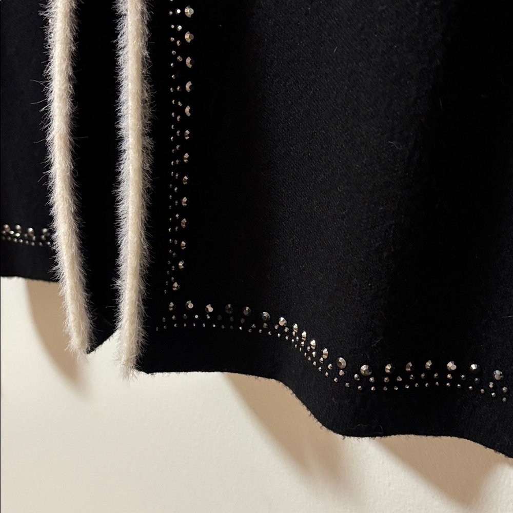 BELLDINI (MP) Knit Cardigan Rhinestones Eyelash Trim Black - Medium Petite - Picture 5 of 13